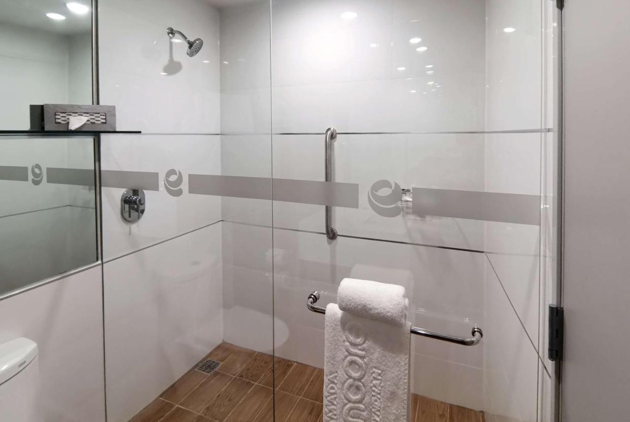 Ramada Encore By Wyndham Guadalajara Aeropuerto Las Pintas Kültér fotó