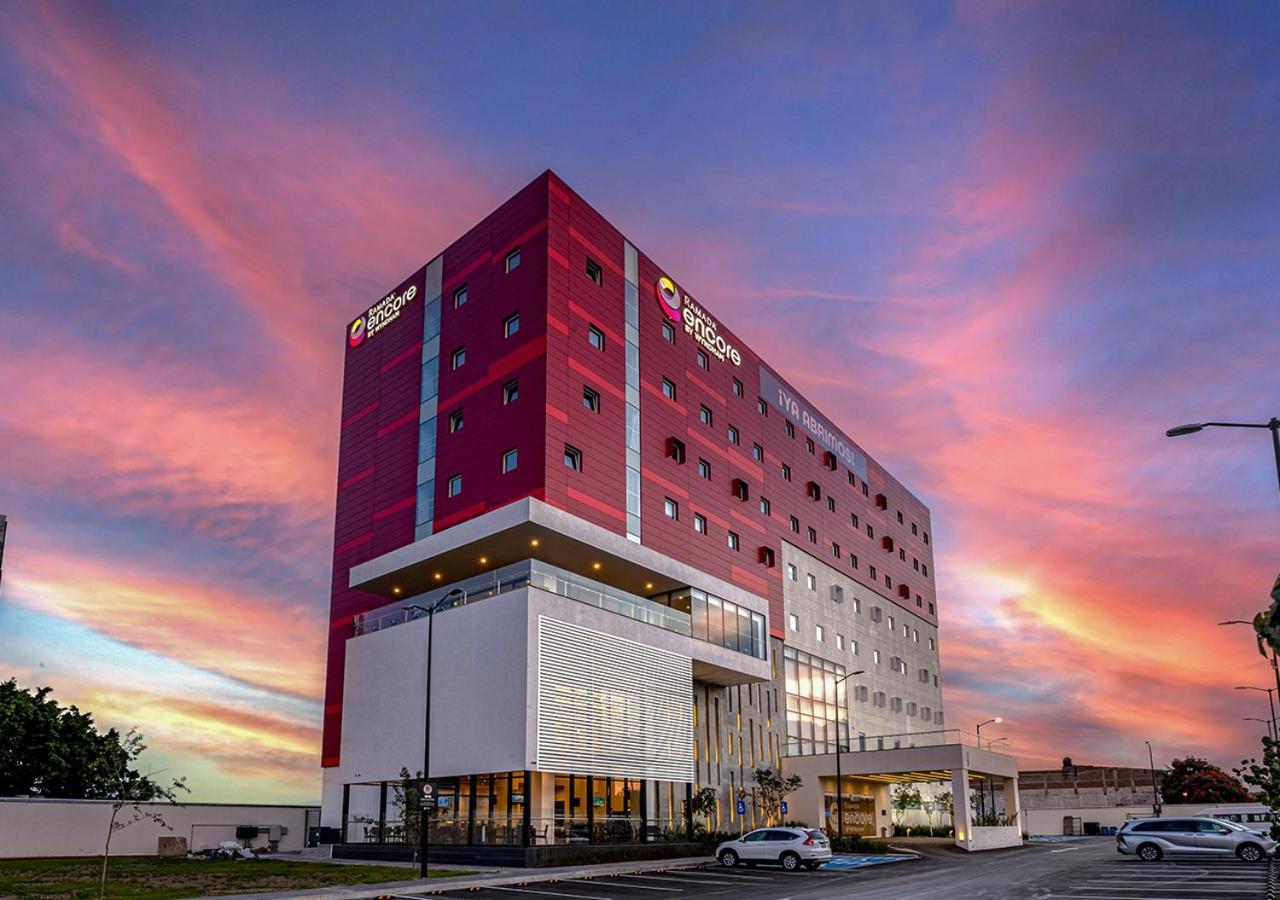 Ramada Encore By Wyndham Guadalajara Aeropuerto Las Pintas Kültér fotó