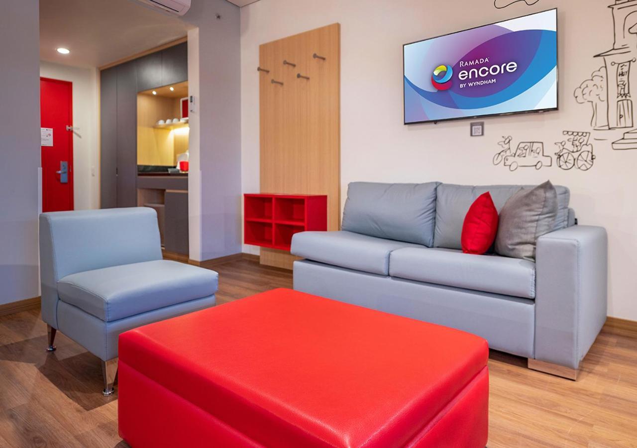 Ramada Encore By Wyndham Guadalajara Aeropuerto Las Pintas Kültér fotó