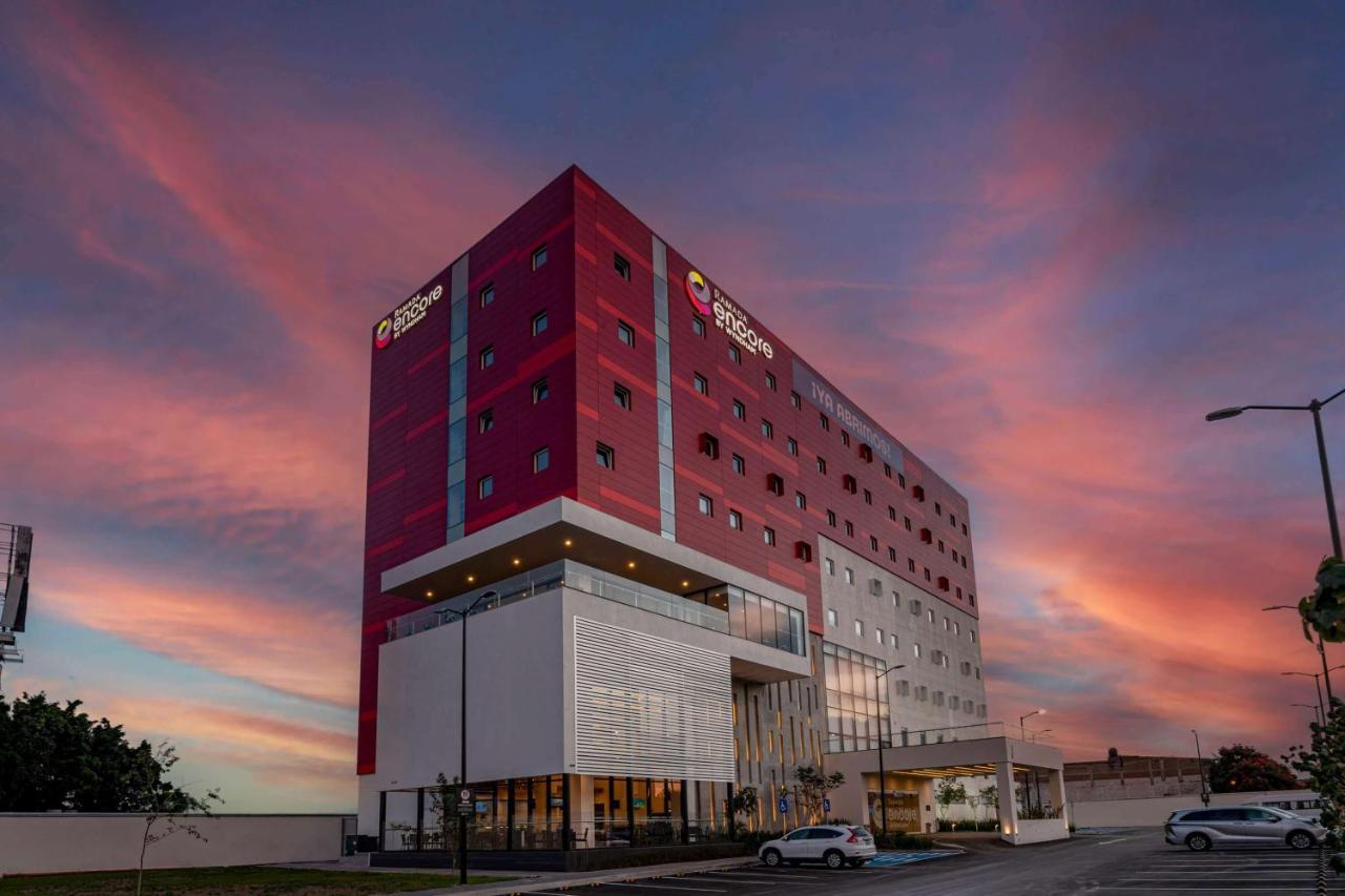 Ramada Encore By Wyndham Guadalajara Aeropuerto Las Pintas Kültér fotó